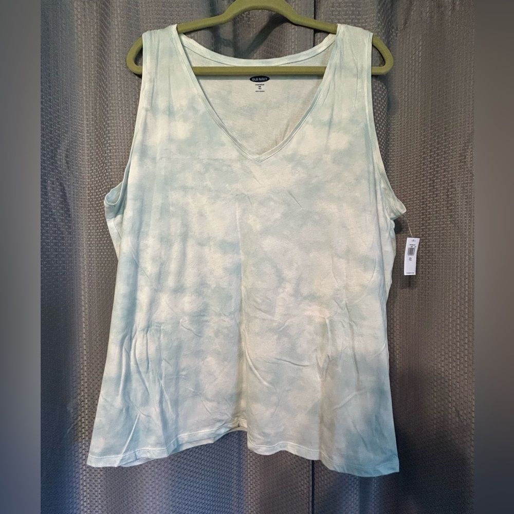 Old Navy Tye Dyed Tank Top. Size XXL Tall. NWT